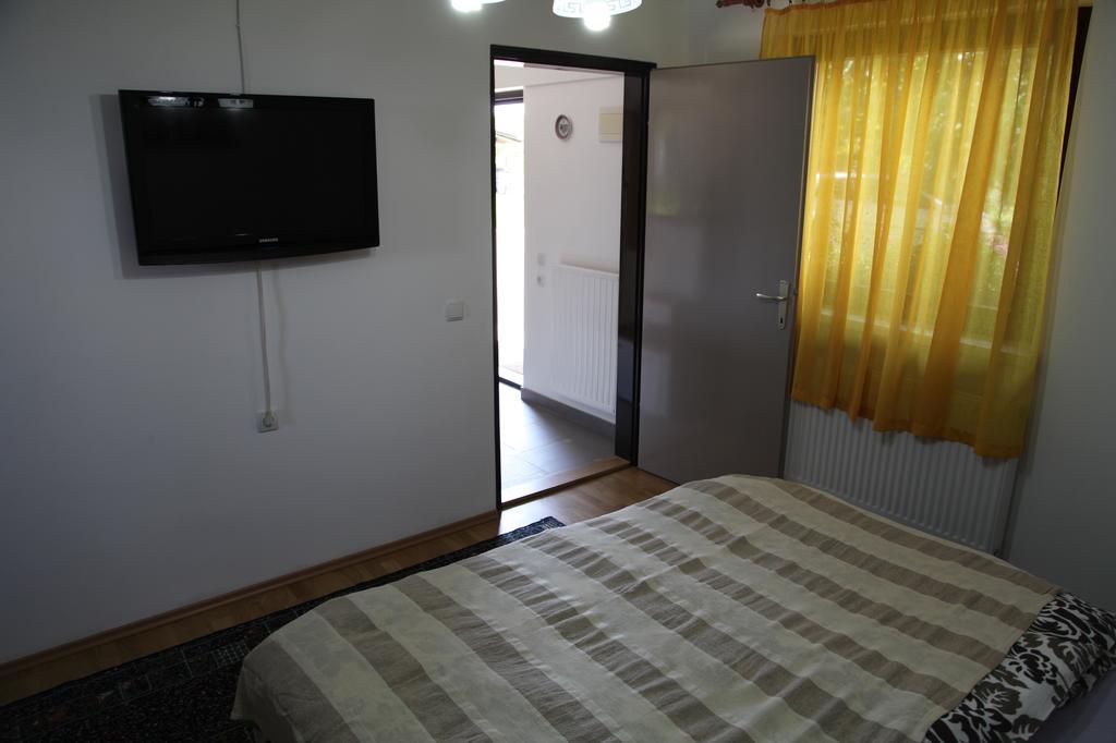 Holiday Home Maderka Strigova Luaran gambar