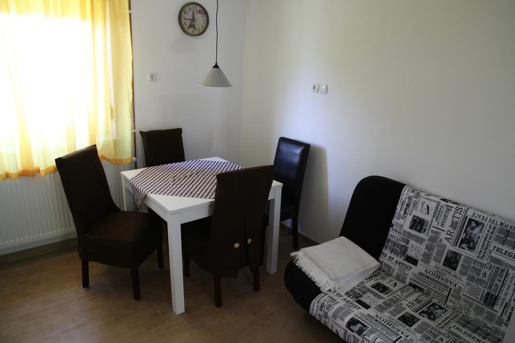 Holiday Home Maderka Strigova Luaran gambar
